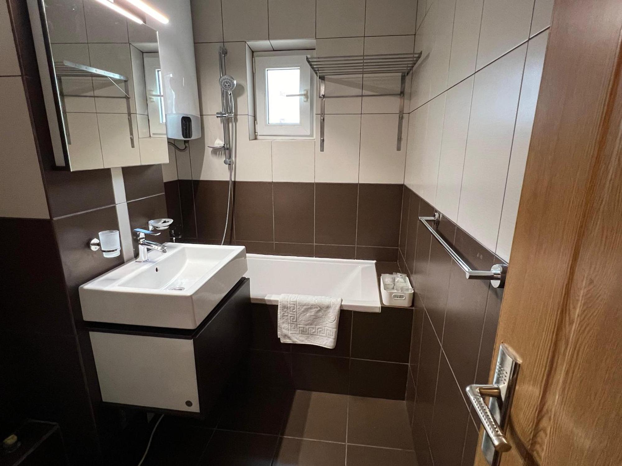 Miva Apartments Mangalia Exterior foto
